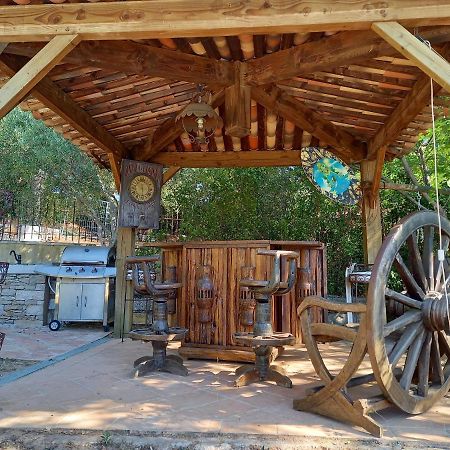 Maison Au Castellet Ле-Кастелле Экстерьер фото