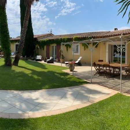 Maison Au Castellet Ле-Кастелле Экстерьер фото